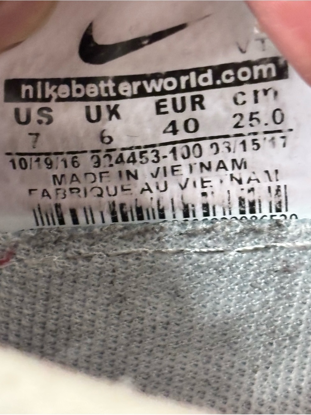 Nike women Sneakers in Cream/Beige - Picture 5 of 5